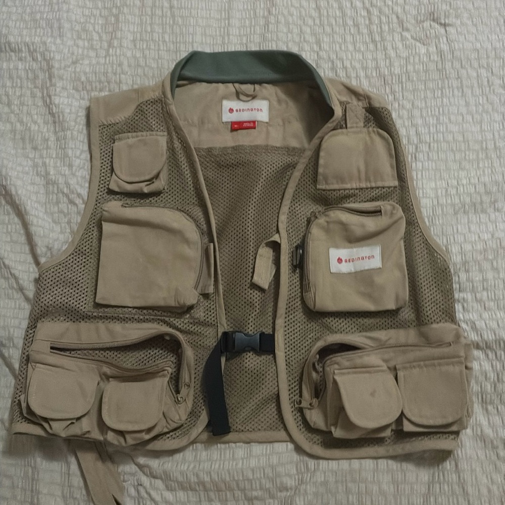 Redington fishing vest